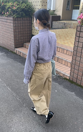 チェックシャツ